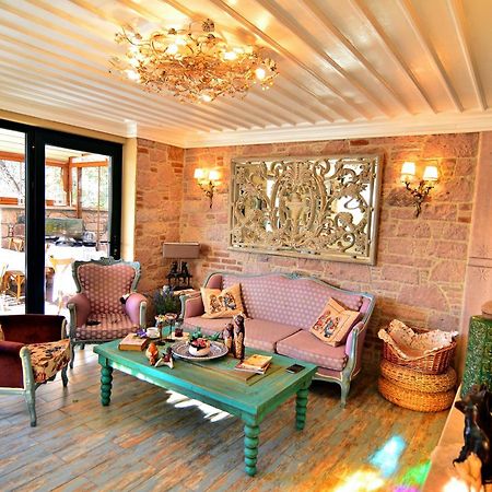 Fikretbey Konagi Hotel Ayvalik Ngoại thất bức ảnh