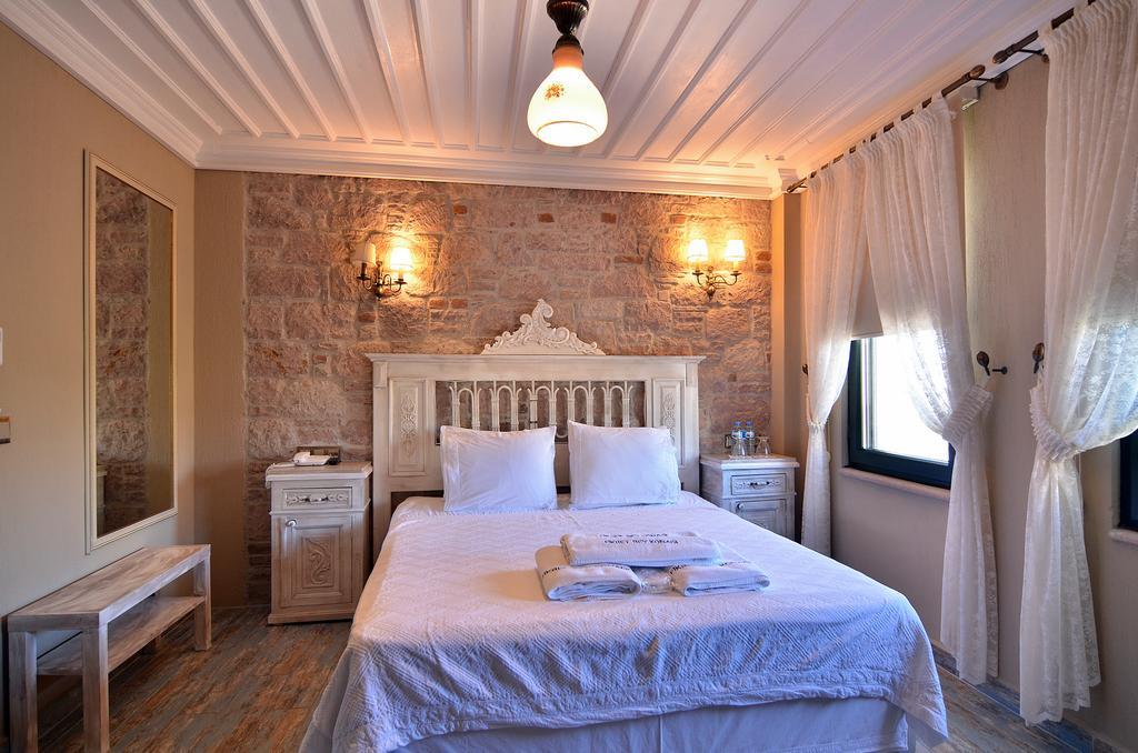 Fikretbey Konagi Hotel Ayvalik Ngoại thất bức ảnh