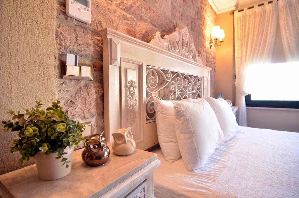 Fikretbey Konagi Hotel Ayvalik Ngoại thất bức ảnh