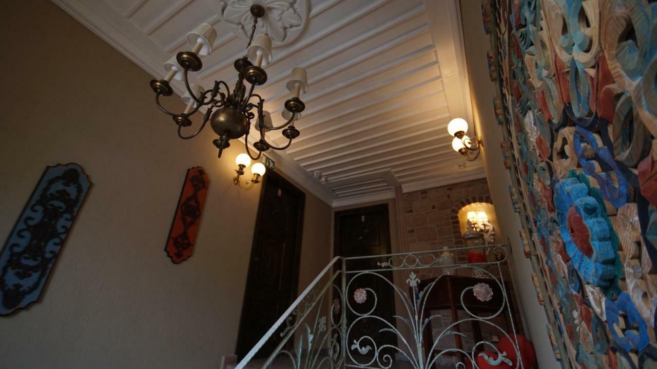 Fikretbey Konagi Hotel Ayvalik Ngoại thất bức ảnh