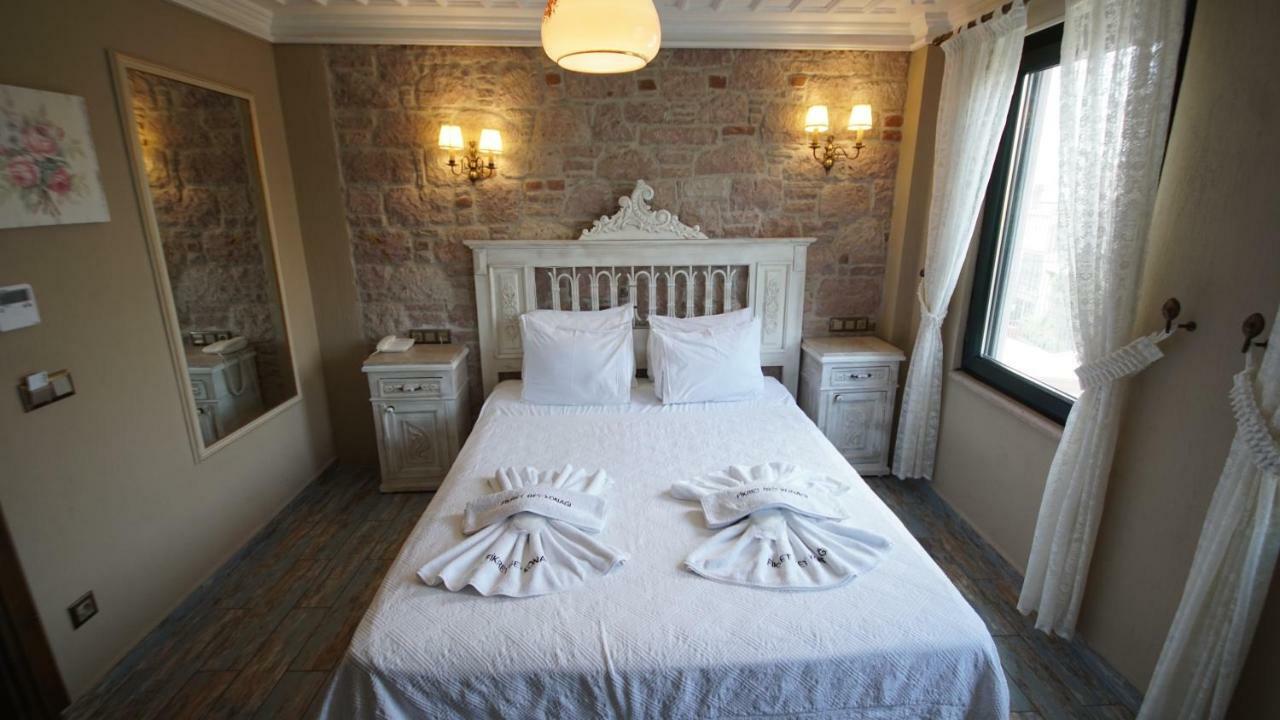 Fikretbey Konagi Hotel Ayvalik Ngoại thất bức ảnh