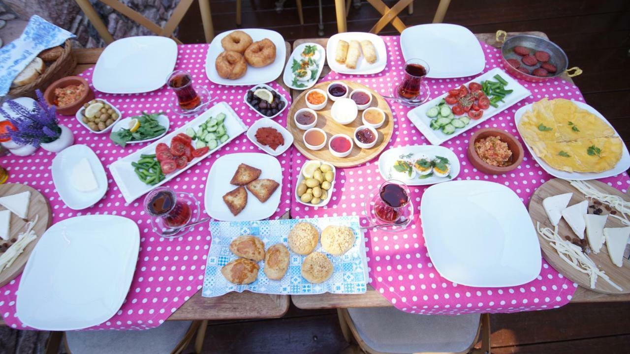 Fikretbey Konagi Hotel Ayvalik Ngoại thất bức ảnh