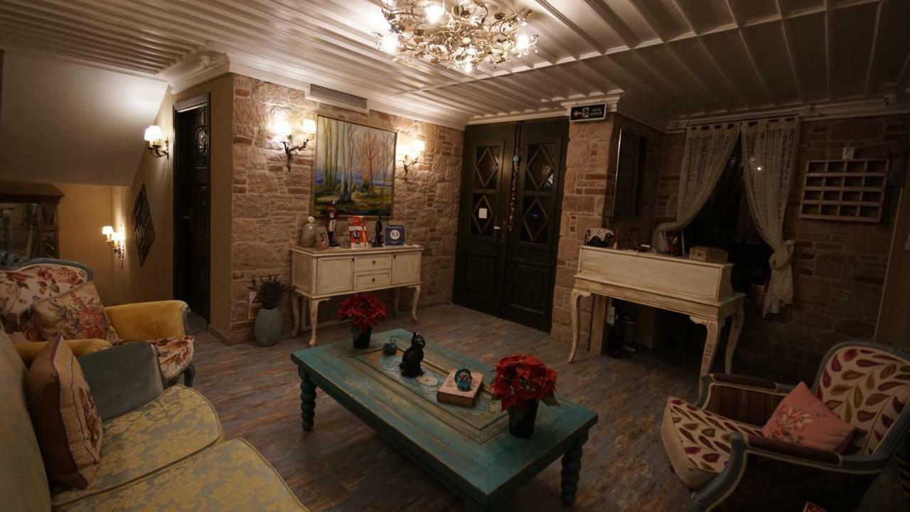 Fikretbey Konagi Hotel Ayvalik Ngoại thất bức ảnh