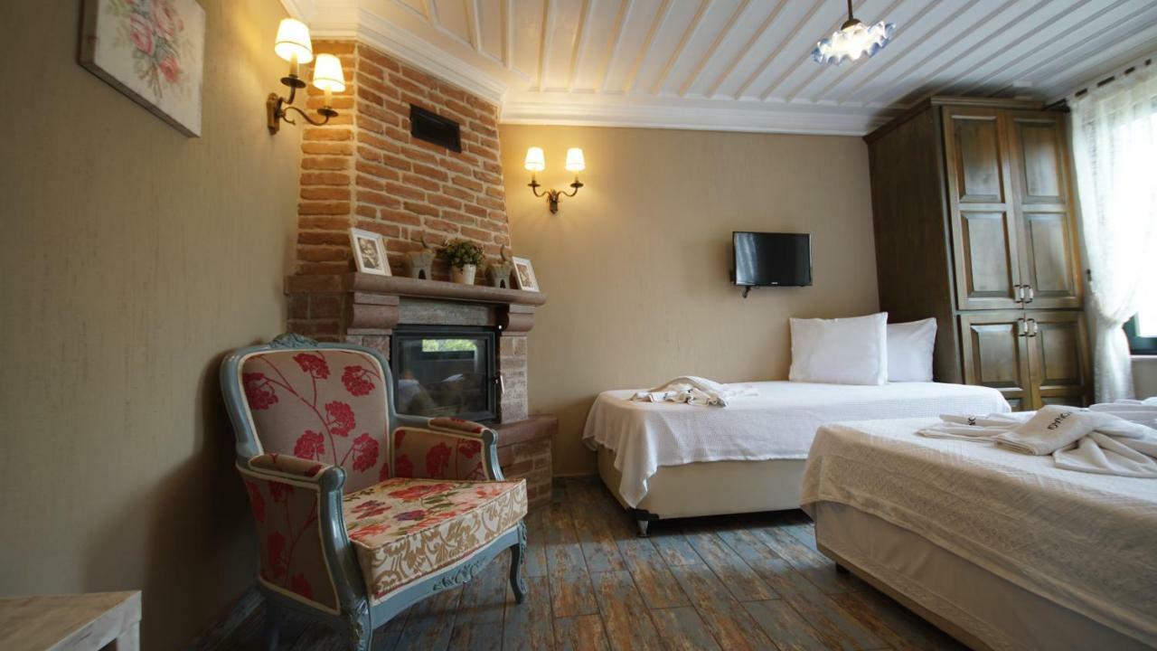 Fikretbey Konagi Hotel Ayvalik Ngoại thất bức ảnh